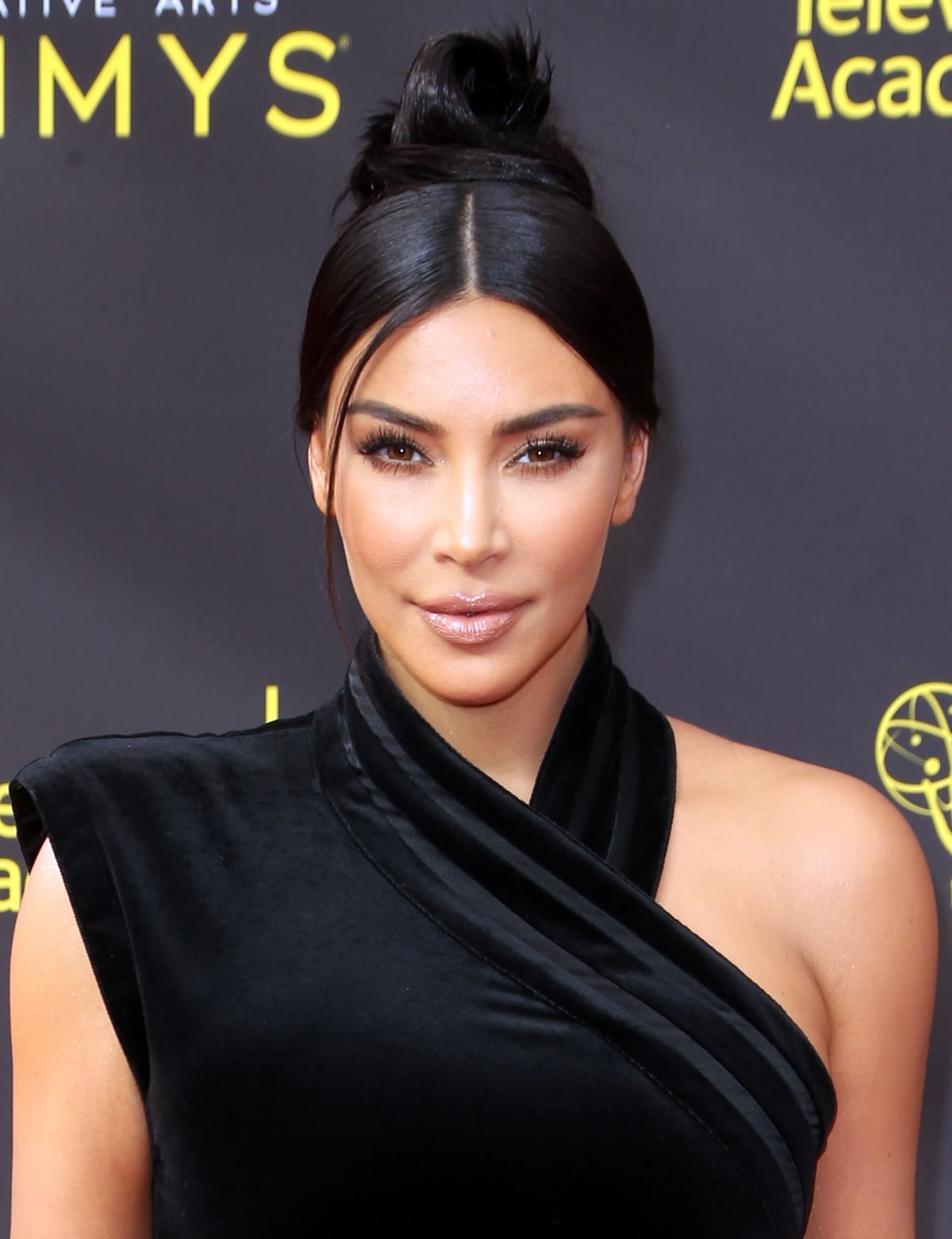 Kim Kardashian is learning through an apprenticeship to become a lawyer