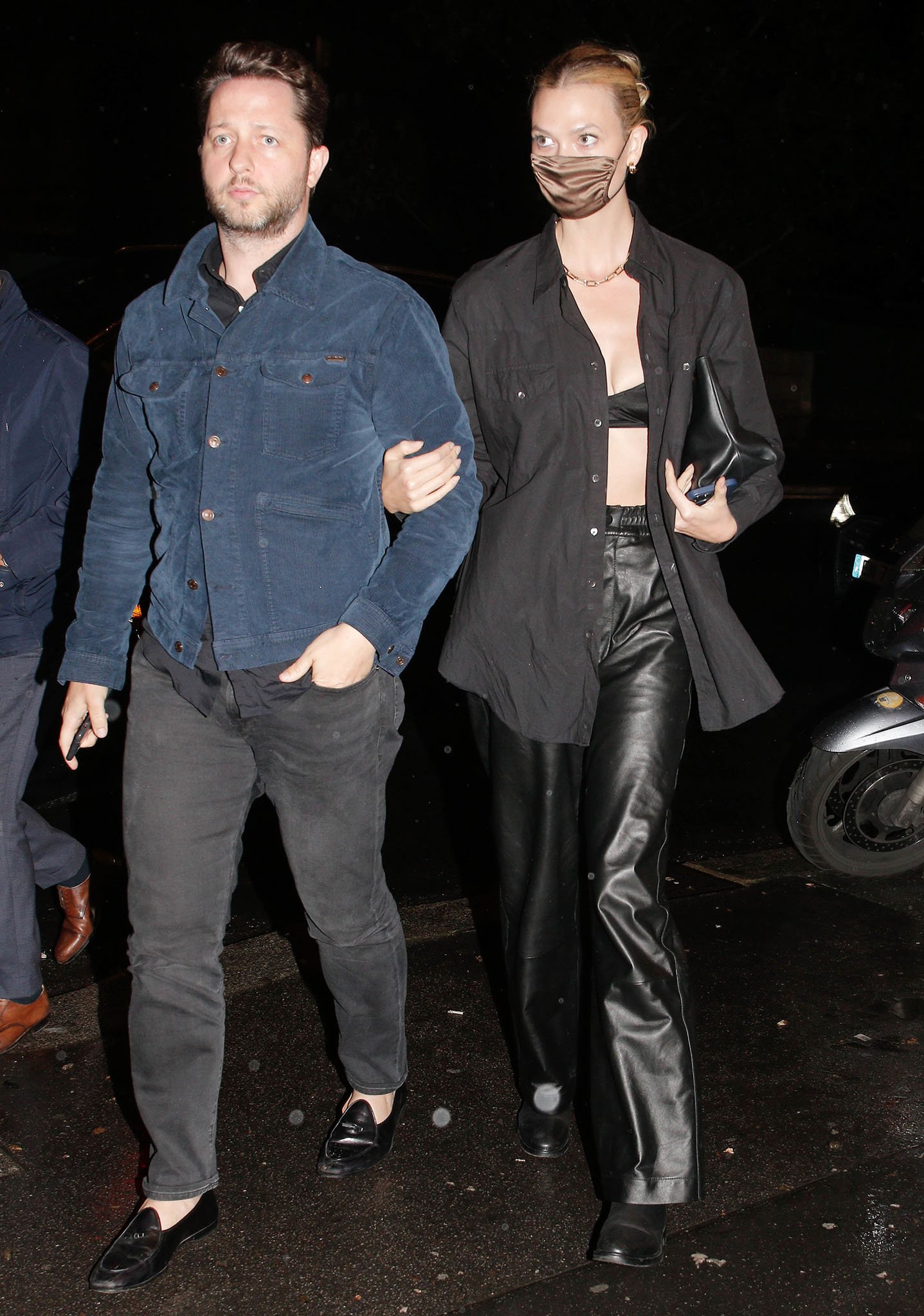 TV personality Derek Blasberg and supermodel Karlie Kloss arriving at Laperouse restaurant during the Paris Fashion Week on October 2, 2021