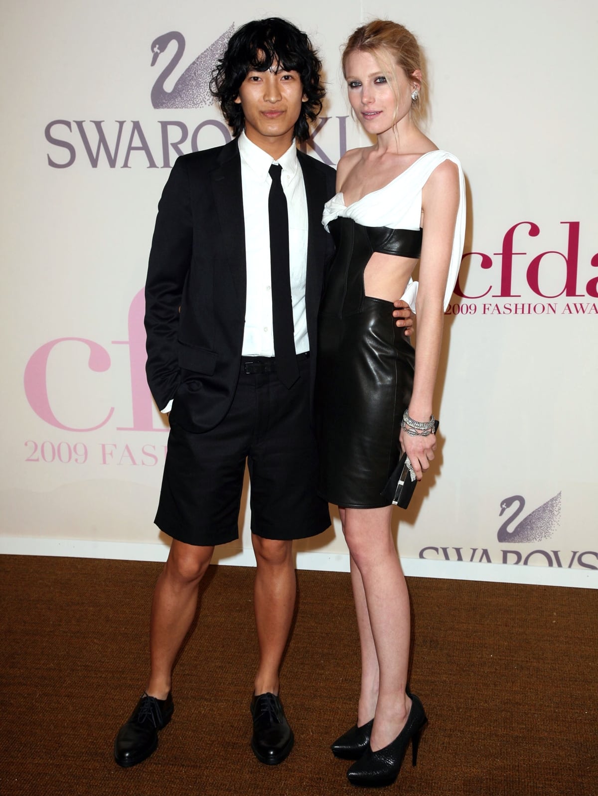 Alexander Wang and Dree Hemingway attend CFDA AWARDS 2009