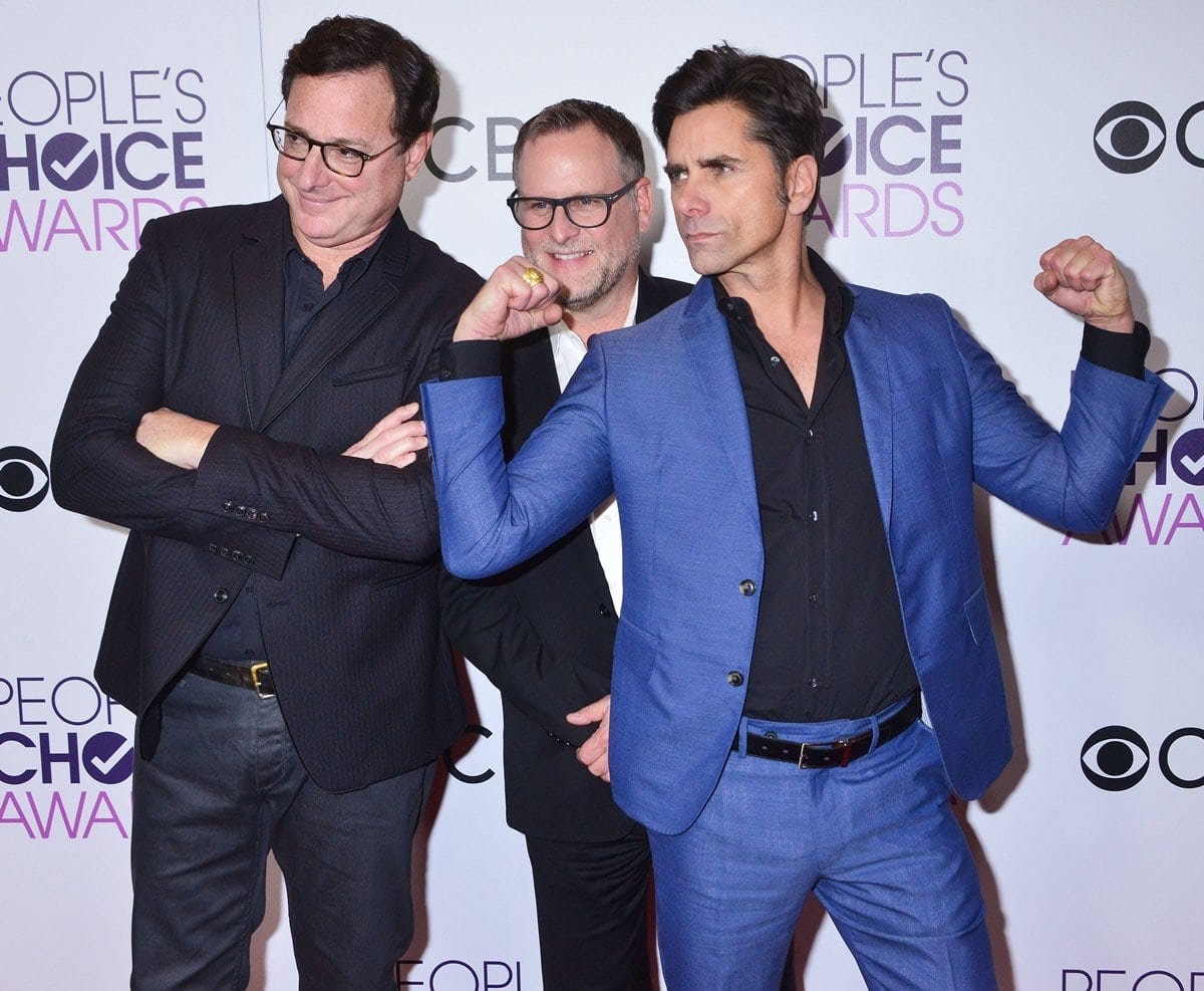 Full House stars Bob Saget, Dave Coulier, and John Stamos pose in the press room during the People's Choice Awards 2017