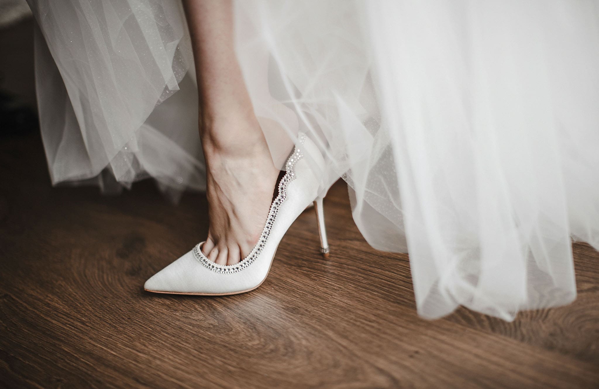 Wedding Dress Shoes Tulle Pearl Embroidered Thick Heel - Etsy