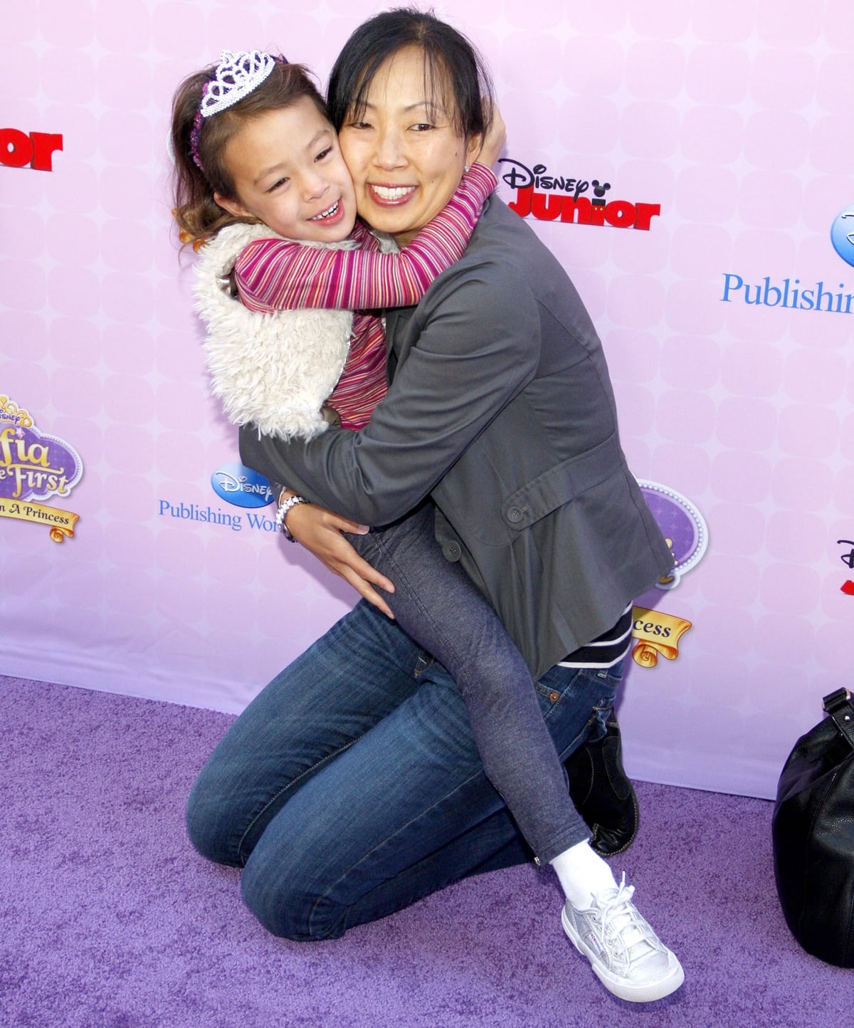 Aubrey Anderson-Emmons and her Korean-American mother Amy Anderson
