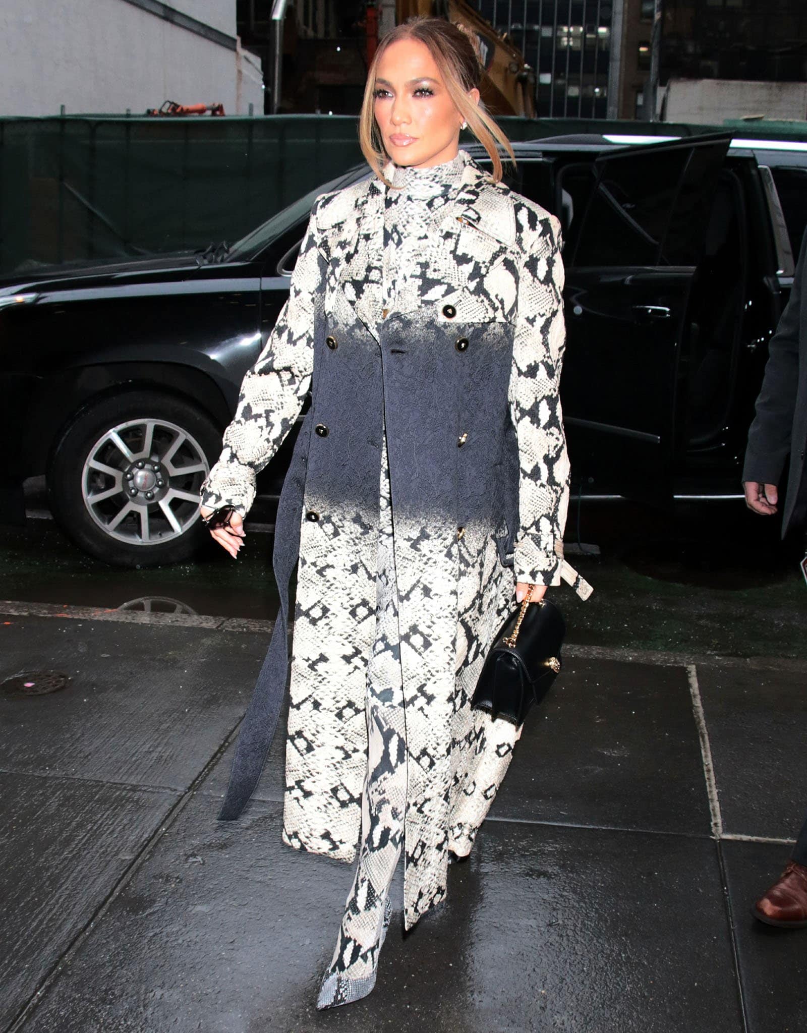 Jennifer Lopez dons monochromatic snakeskin outfit from Roberto Cavalli