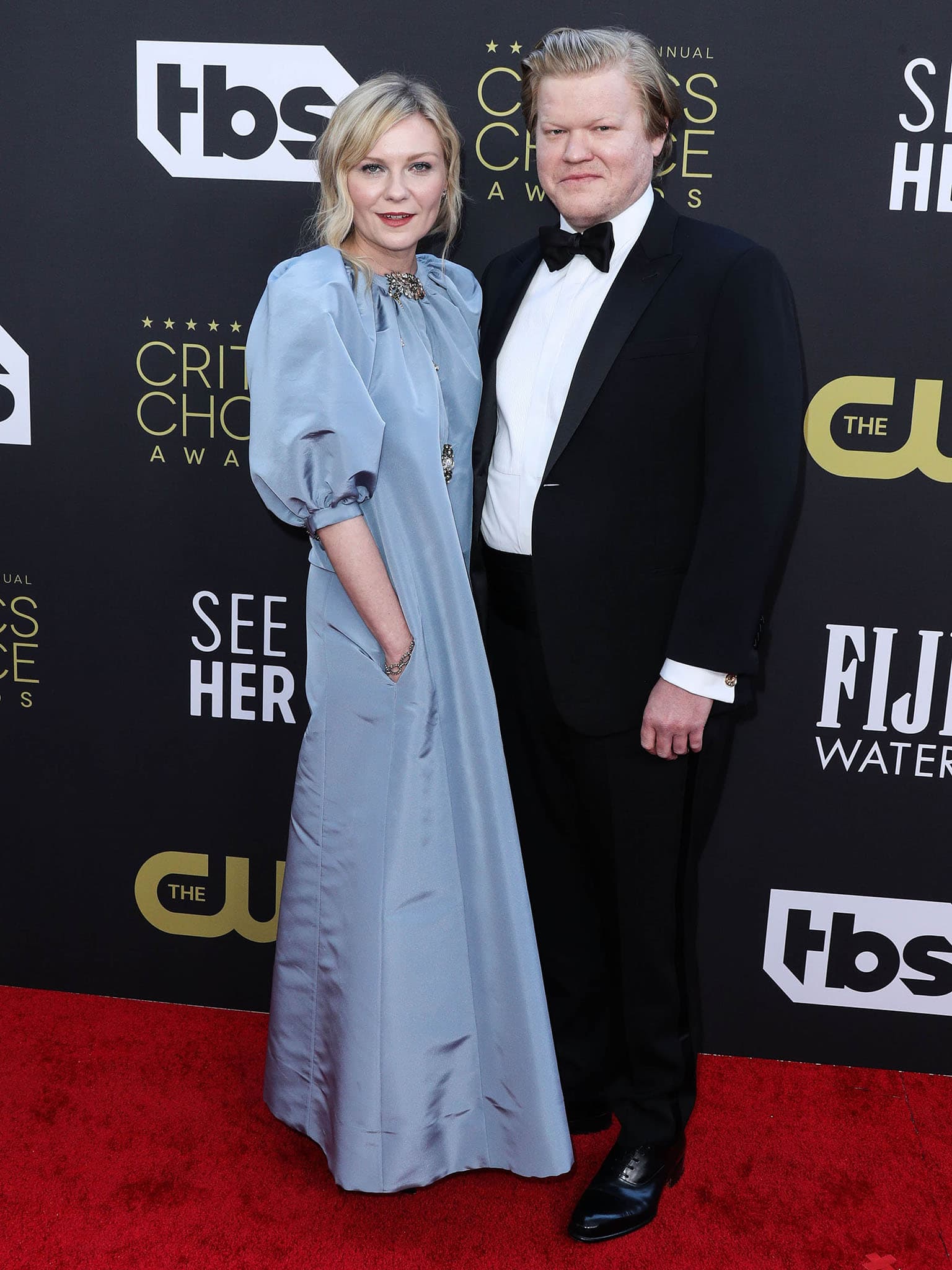 Kirsten Dunst and fiance Jesse Plemons pose together at the Critics' Choice Awards on March 13, 2022