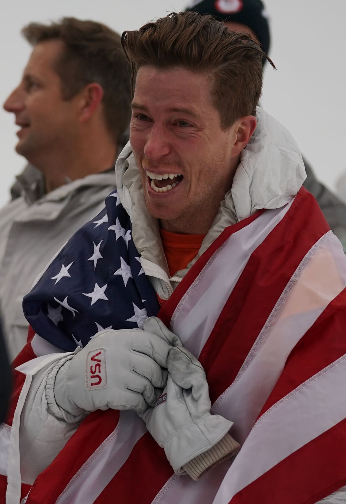 Shaun White celebrates after winning the Men's Halfpipe Final at Phoenix Snow Park