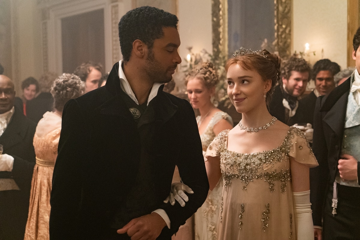 Phoebe Dynevor as Daphne Basset and Regé-Jean Page as Simon Basset in the American streaming television period drama series Bridgerton
