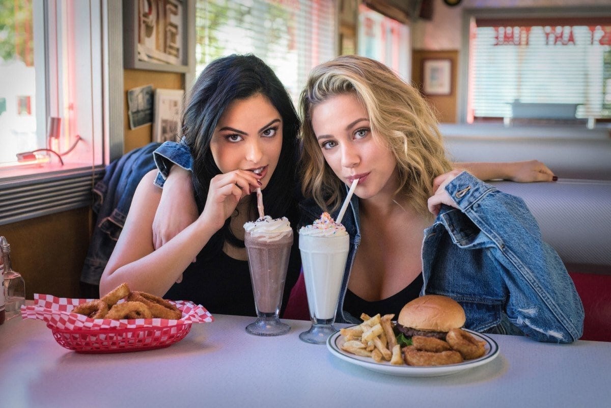 Lili Reinhart and Camila Mendes are reportedly making $40,000 per episode of the American teen drama television series Riverdale