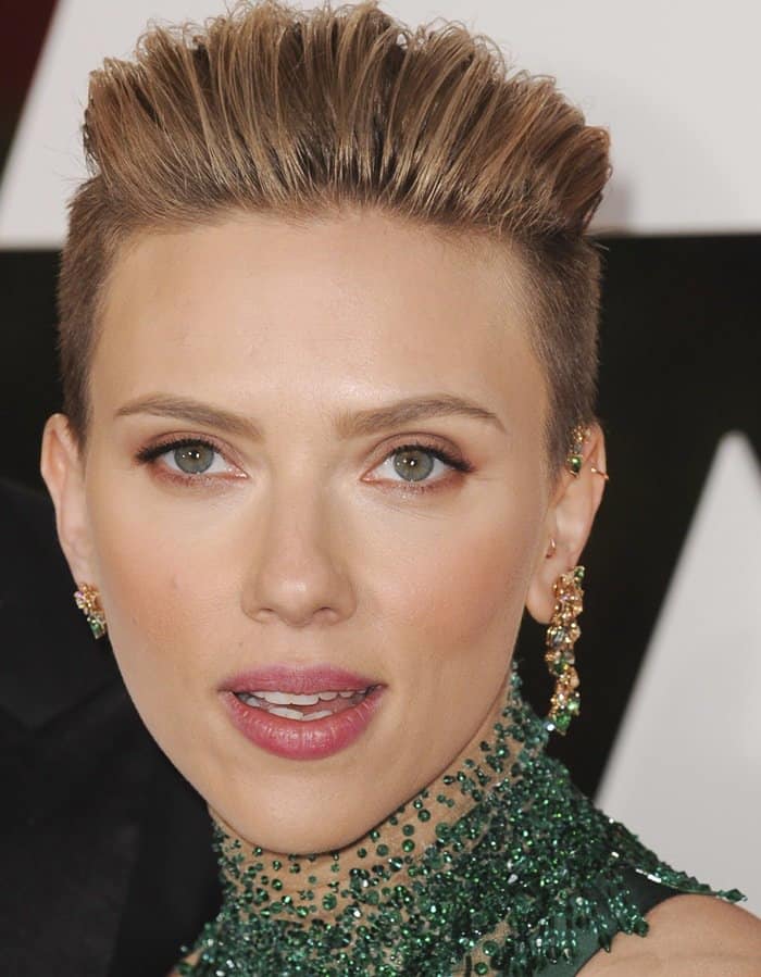 Elegance defined: Scarlett Johansson's dazzling Swarovski crystal embroidered collar, a testament to exquisite craftsmanship