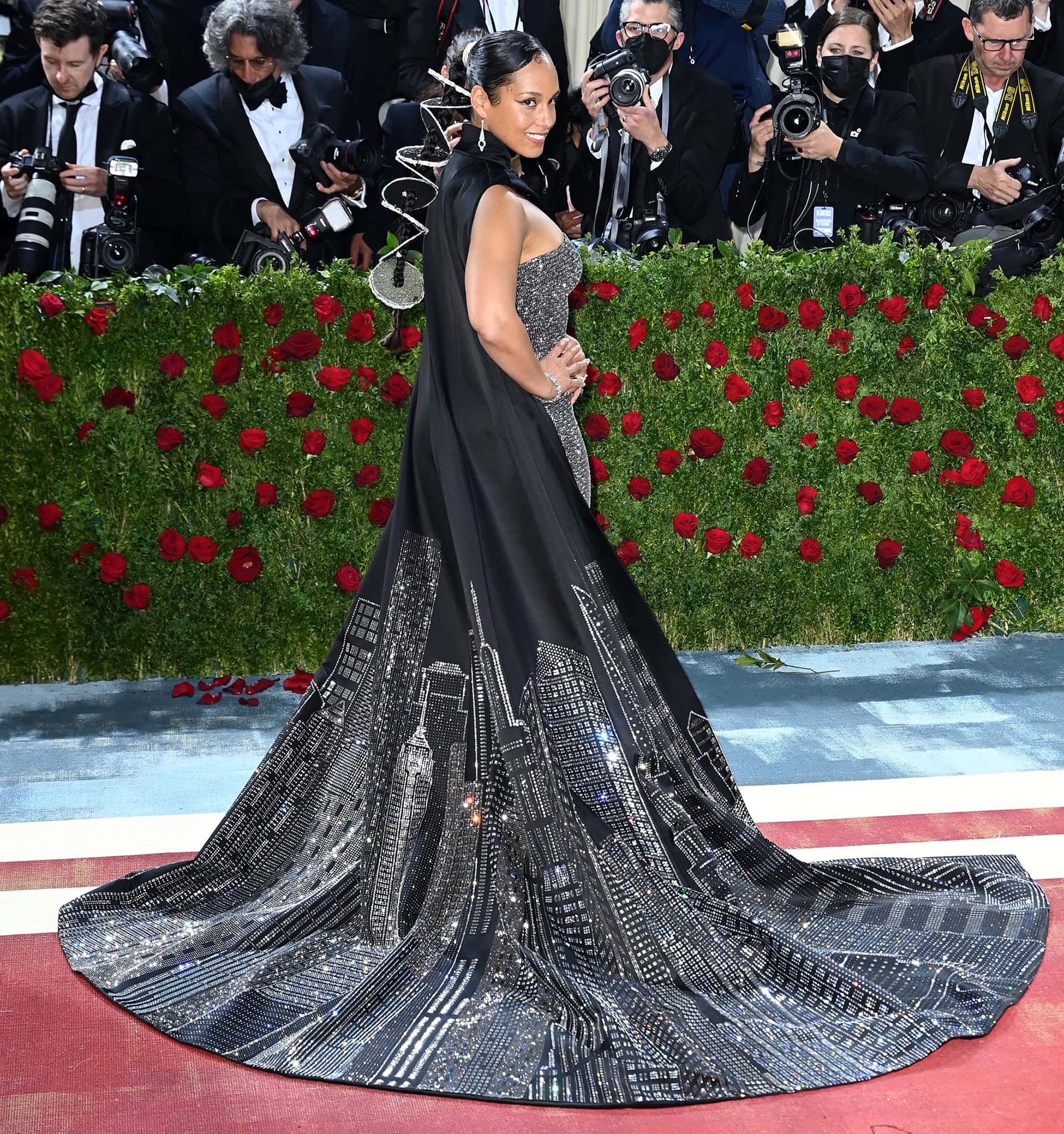 Alicia Keys honors her home city in a Ralph Lauren cape, designed with bedazzled New York City skyline at the 2022 Met Gala