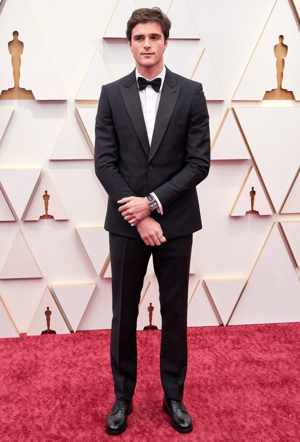 Jacob Elordi's Shocking Height Revealed: Is Hollywood Ready for a Tall