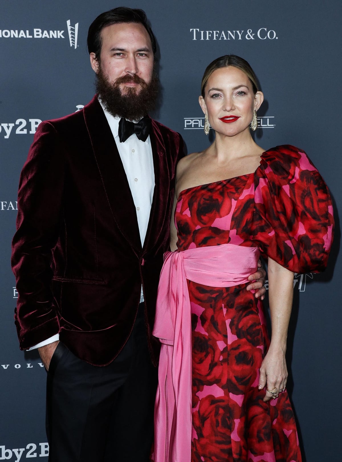 Kate Hudson Feet (kate, hudson, feet, Glass Onion Knives Mystery, 2023 Critics’ Choice Awards) Danny Fujikawa and Kate Hudson met through his stepsisters over 15 years before they started dating