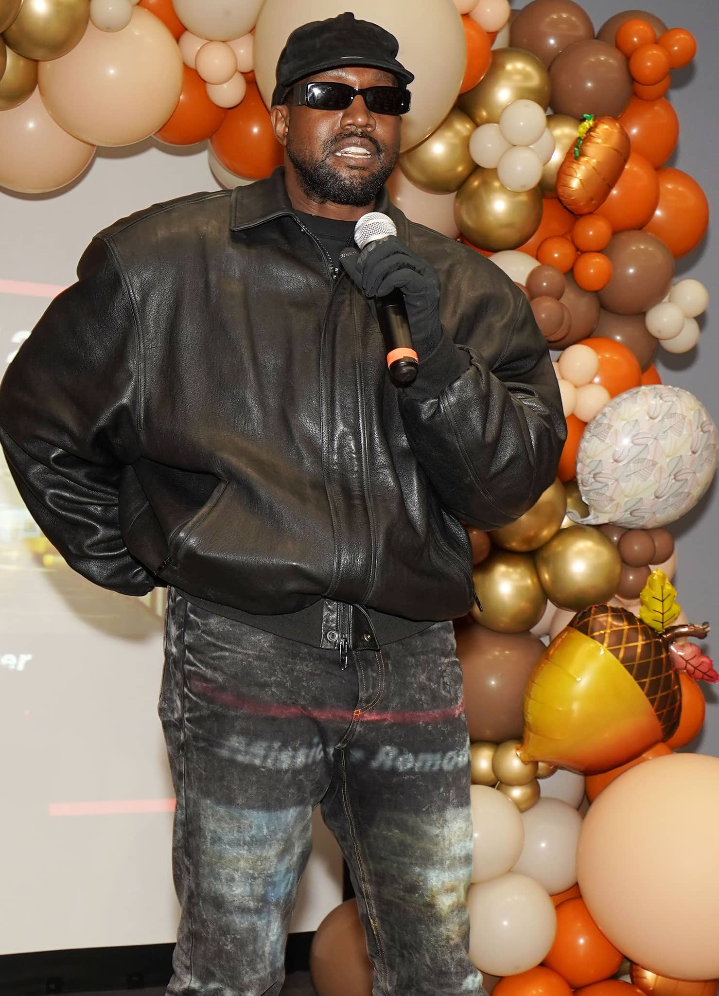 Kanye West was diagnosed with bipolar disorder in 2016 and has been known to take his manic episodes to the internet