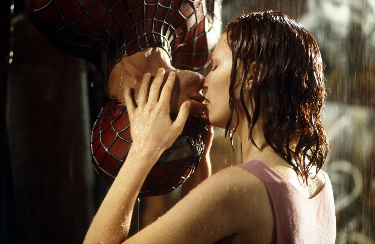 Tobey Maguire as Peter Parker / Spider-Man and Kirsten Dunst as Mary Jane Watson in Spider-Man
