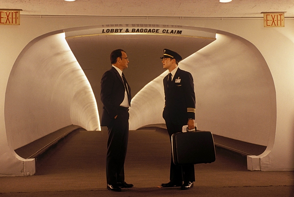 Tom Hanks as Carl Hanratty and Leonardo DiCaprio as Frank Abagnale Jr. in Catch Me If You Can
