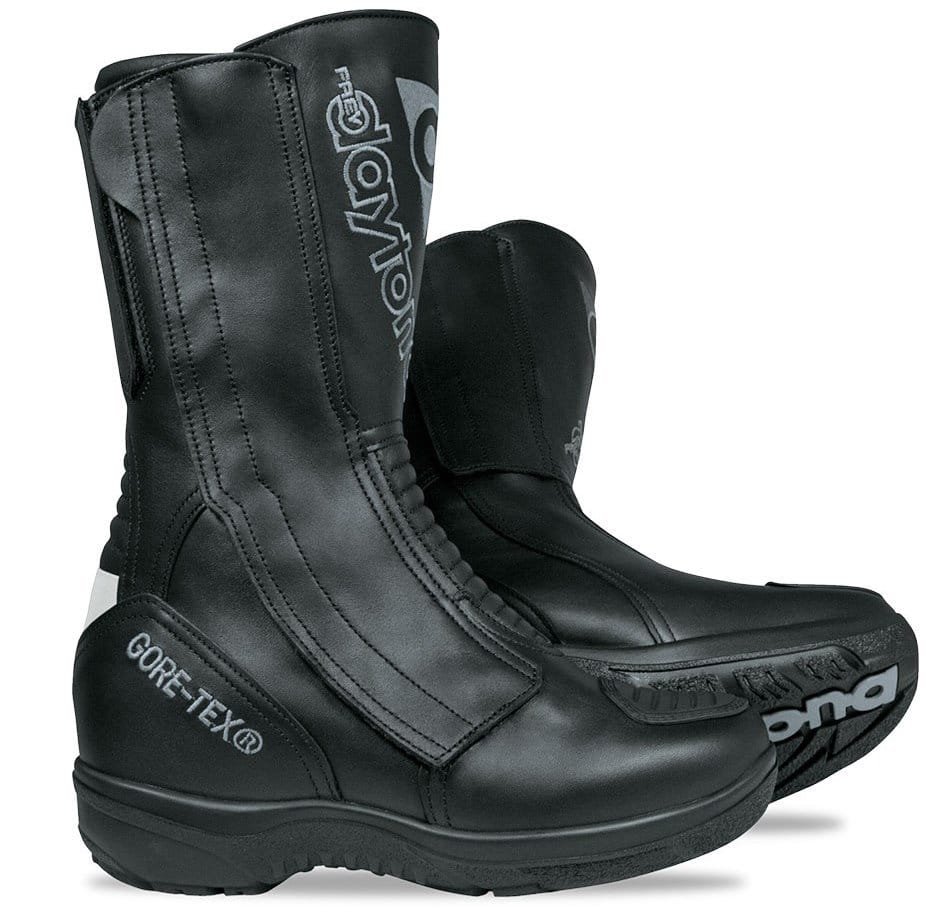 A ladies version of the Travel Star boots, the Lady Star GTX is a highly waterproof boot made from hydrophobic leather and reinforced with a Gore-Tex membrane