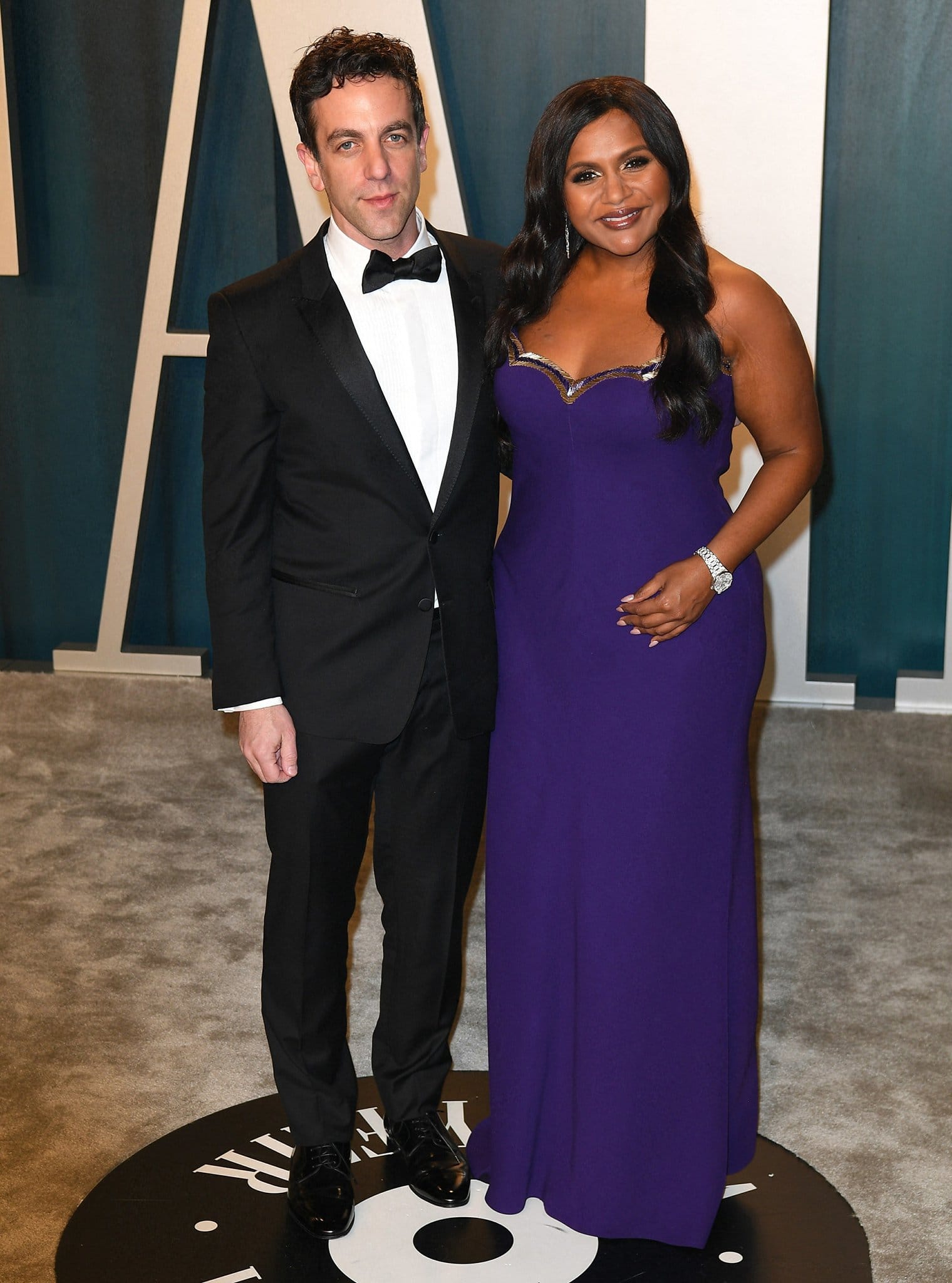 B.J. Novak and Mindy Kaling at the 2020 Vanity Fair Oscar Party
