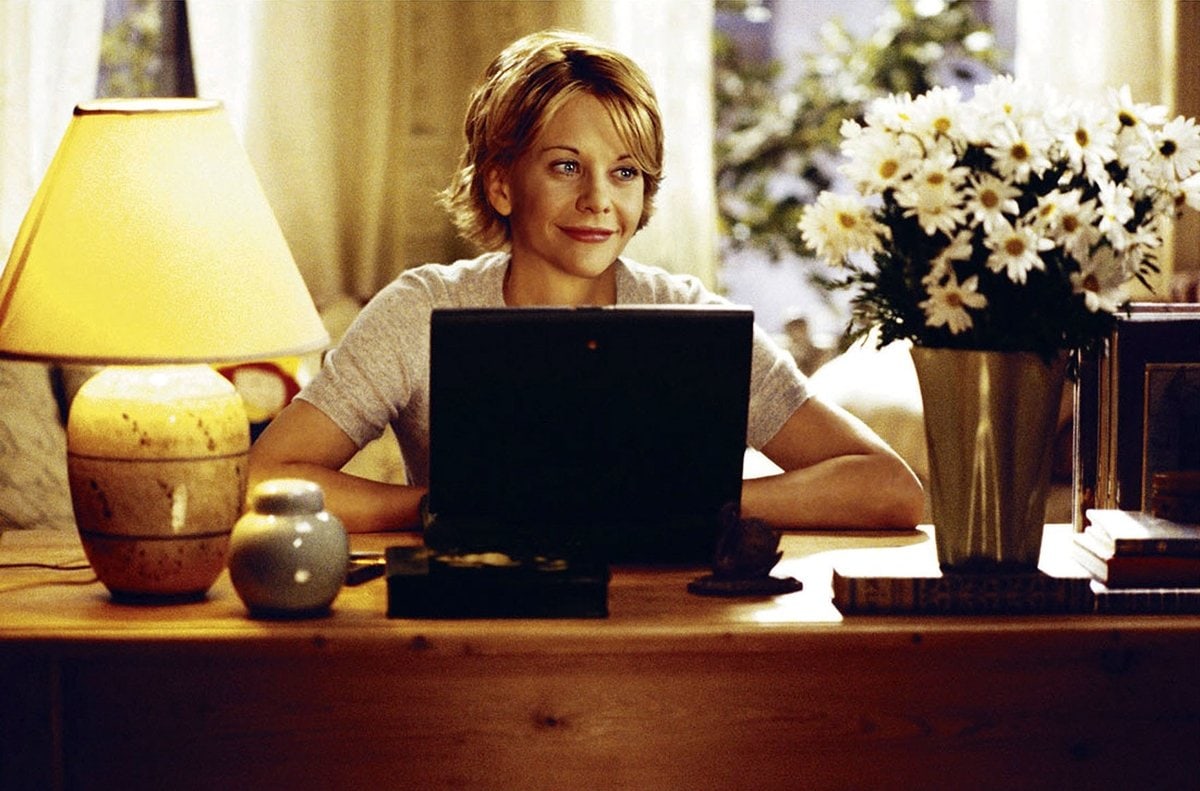 Meg Ryan was 37 years old when the American romantic comedy-drama film You've Got Mail was released on December 18, 1998
