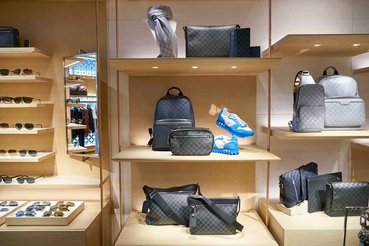 Most real Louis Vuitton bags and purses are made throughout Europe and the United States, and the company does not manufacture handbags in China