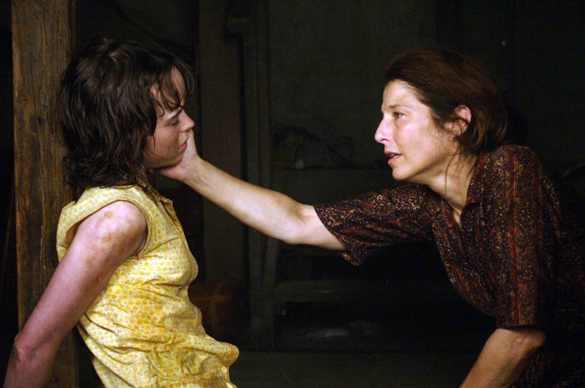 Elliot (Ellen) Page as Sylvia Likens and Catherine Keener as Gertrude Baniszewski in the 2007 American crime horror drama film An American Crime