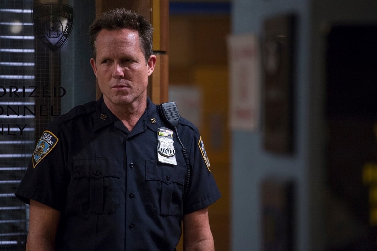 Dean Winters as Brian Cassidy in the American crime drama television series Law & Order: Special Victims Unit