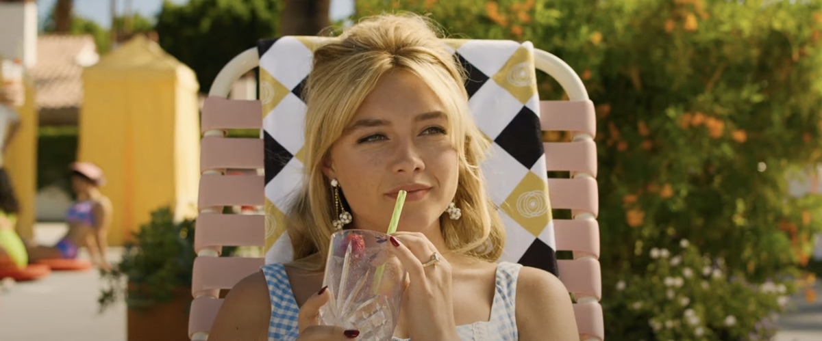 According to critics, Florence Pugh as Alice Chambers almost manages to make the 2022 American psychological thriller film Don't Worry Darling worth watching