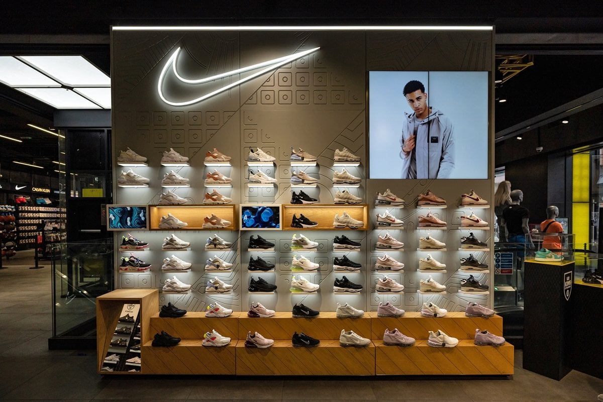 There are thousands of Nike shops located all over the globe
