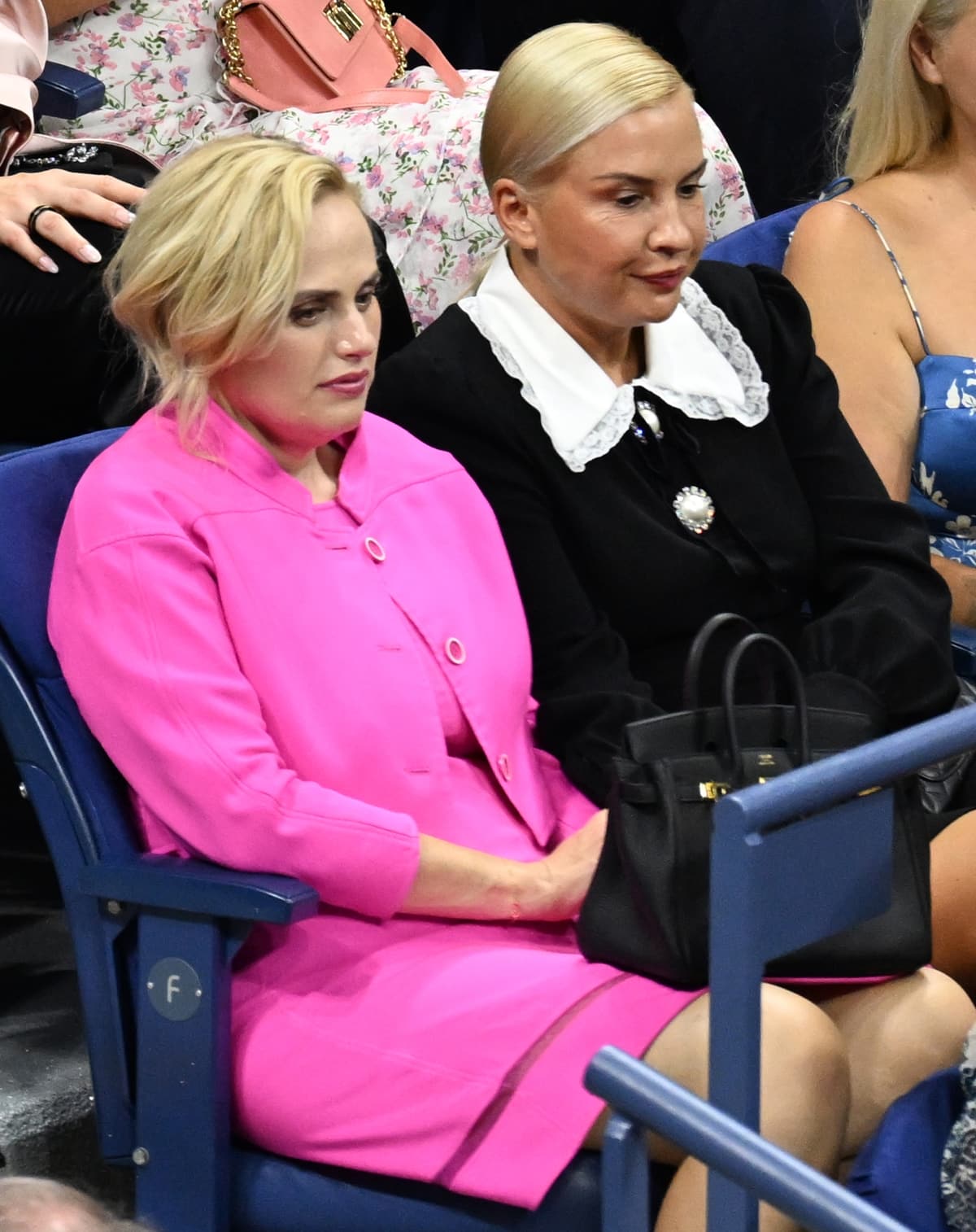 Rebel Wilson and her girlfriend Ramona Agruma attend the victory of Serena Williams of the USA on Day 1 of the US Open 2022
