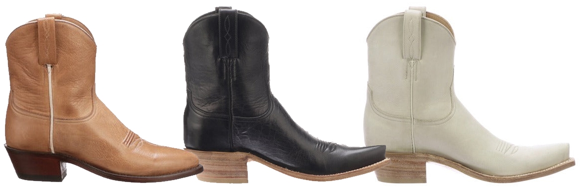 A Western shortie, the Gaby boot is a simple yet stylish cowboy boot that has a tonal, mirrored-L logo on the back and a Star toe medallion on the vamp