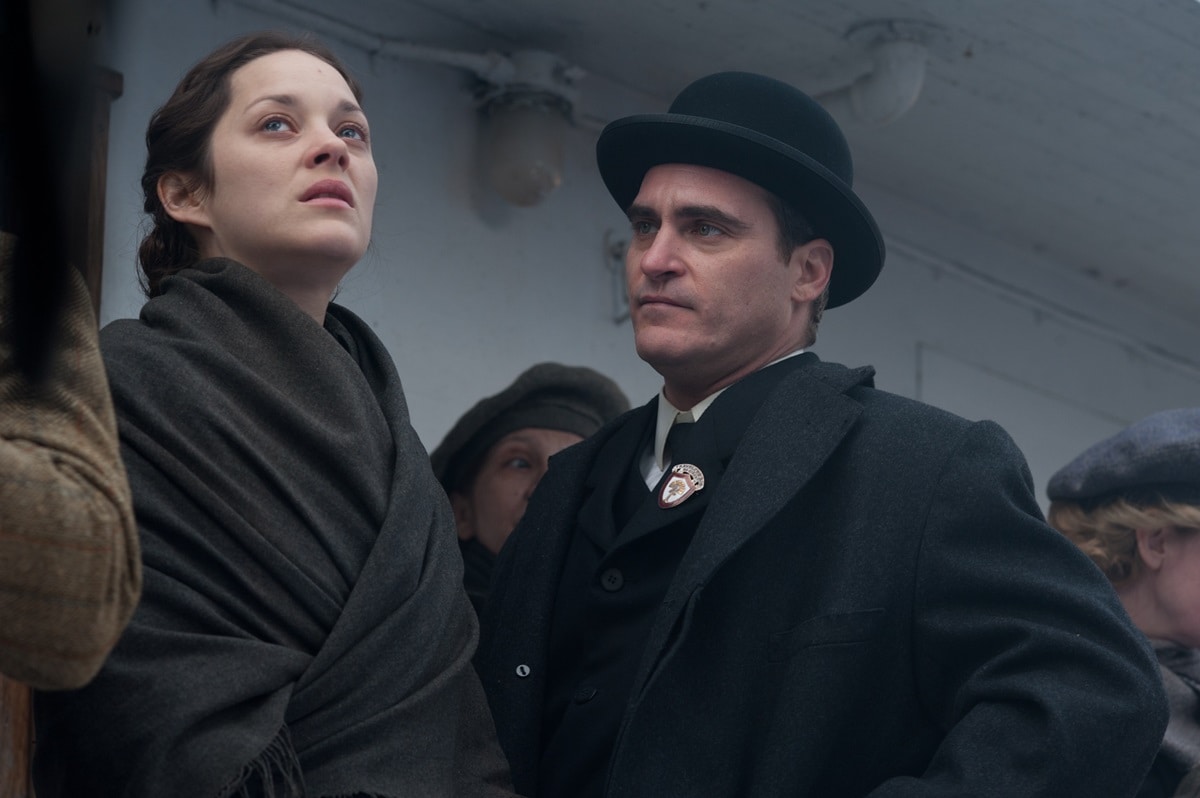 Marion Cotillard as Ewa Cybulska and Joaquin Phoenix as Bruno Weiss in the 2013 American drama film The Immigrant