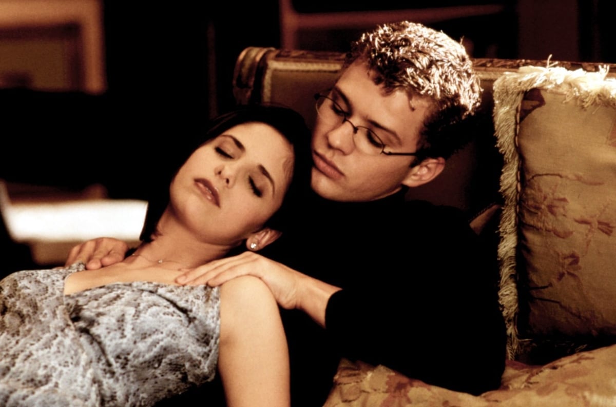 Ryan Phillippe as Sebastian Valmont and Sarah Michelle Gellar as Kathryn Merteuil in Cruel Intentions