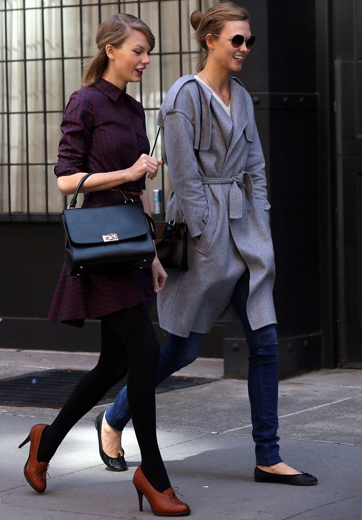 Taylor Swift and Karlie Kloss, who had a highly-publicized friendship that resulted in an ill-fated relationship, were seen taking a stroll together in New York City