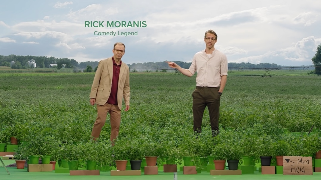 Fellow Canadian actor Rick Moranis came out of retirement to star in a Mint Mobile commercial with Ryan Reynolds