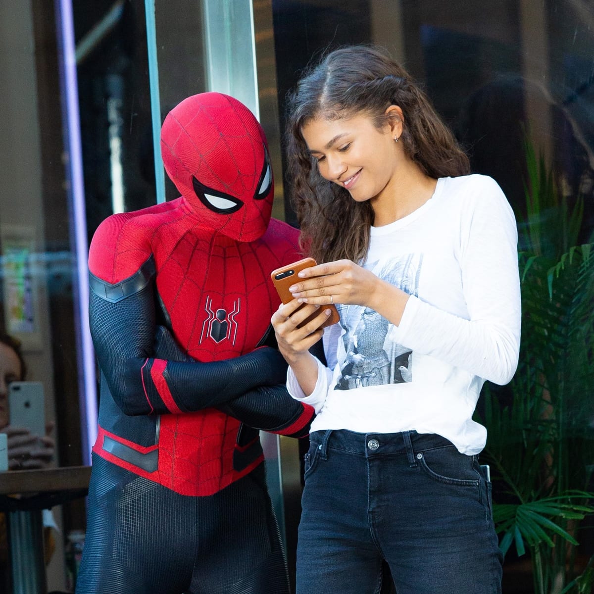 Tom Holland in full costume with his girlfriend Zendaya shooting Spider-Man: Far From Home