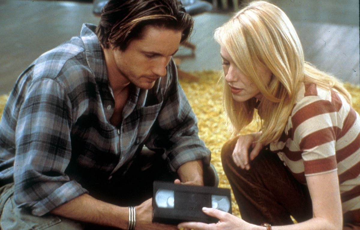 Martin Henderson as Noah Clay and Naomi Watts as Rachel Keller in the 2002 supernatural horror film "The Ring"