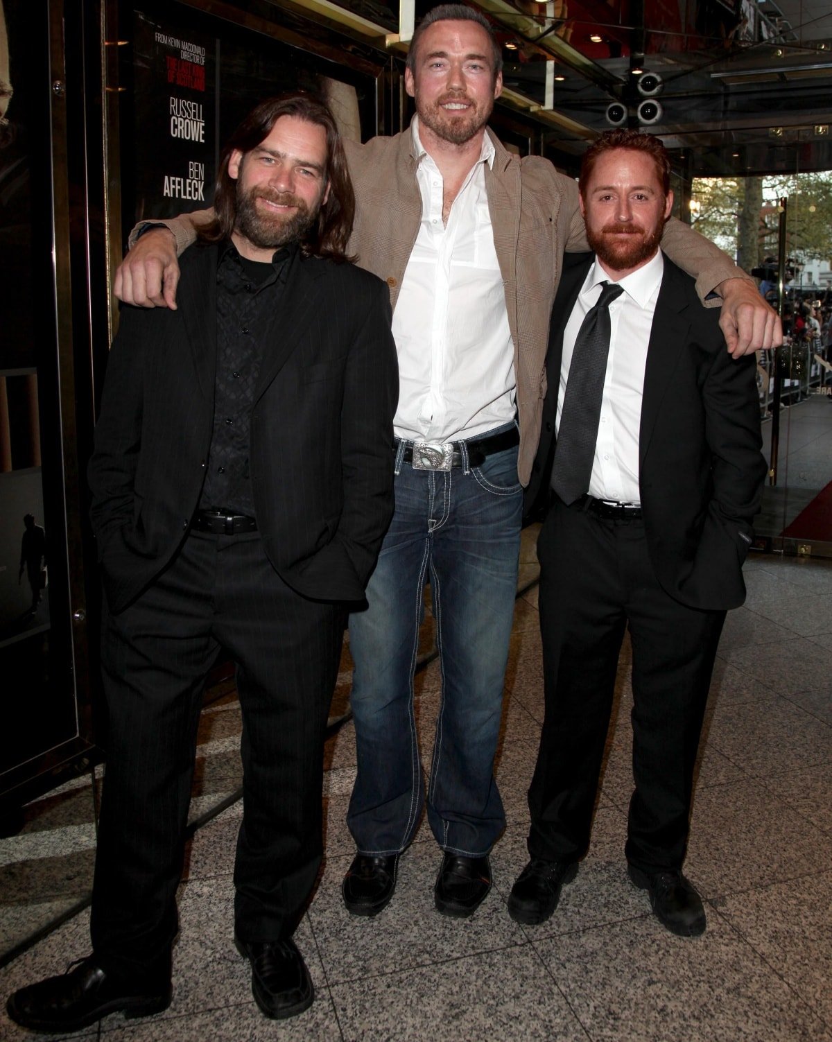 Kevin Durand towering over his Robin Hood co-stars Alan Doyle and Scott Grimes at the UK premiere of State of Play
