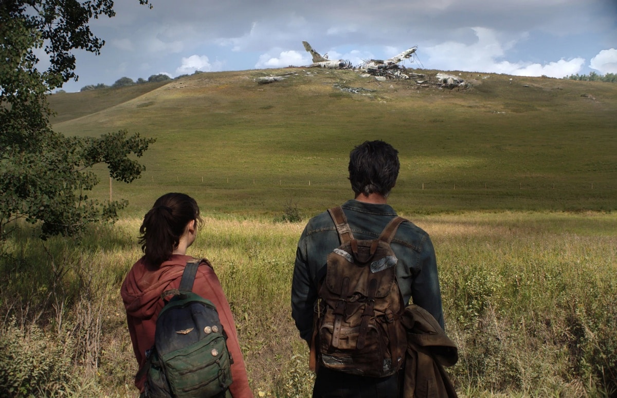 Bella Ramsey as Ellie Williams and Pedro Pascal as Joel Miller in the post-apocalyptic drama television series The Last of Us