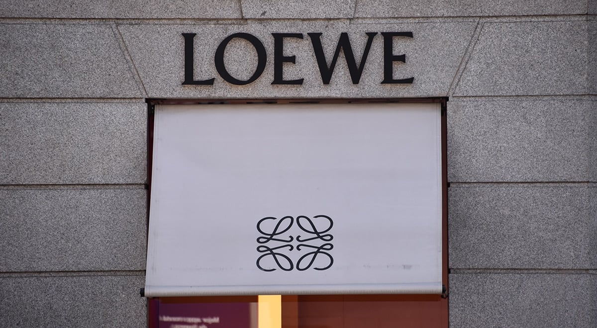 Loewe is a Spanish luxury fashion brand known for specializing in leather goods and innovative designs