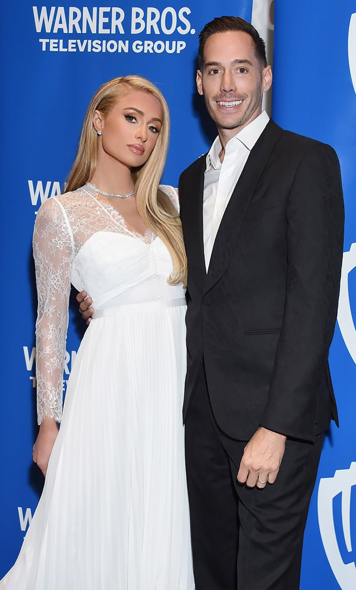 Although the details of their first meeting in their twenties remain unknown, Paris Hilton and Carter Reum reconnected in 2019 when Reum's sister, Halle Hammond, invited them both to Thanksgiving dinner, which led to their instant connection and incredible chemistry, with Hilton revealing that she has known Reum for 15 years and that they have not spent a night apart since their first date