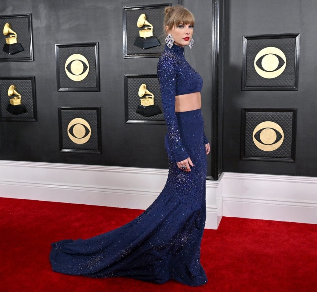 Taylor Swift Shines in Glittering Midnight Blue Dress at the 2023