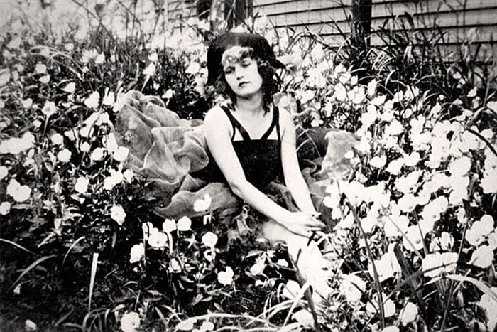 Zelda Fitzgerald, the wife of Great Gatsby author F. Scott Fitzgerald, was nicknamed the first American flapper