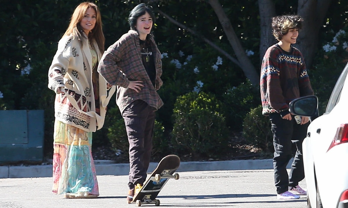 Jennifer Lopez spending quality time with her blended family in Los Angeles