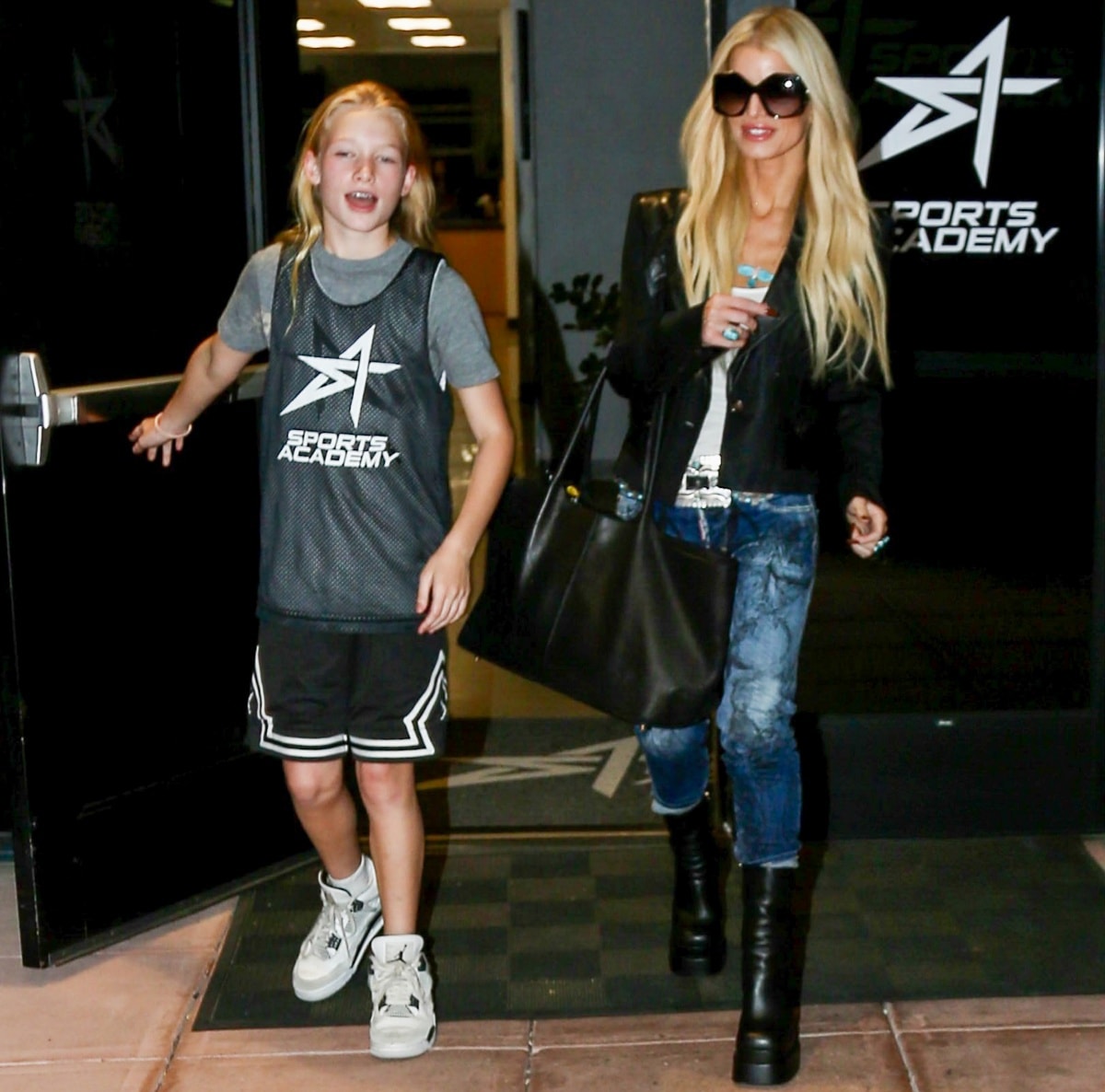 Jessica Simpson with daughter Maxwell heading to a basketball game in Los Angeles