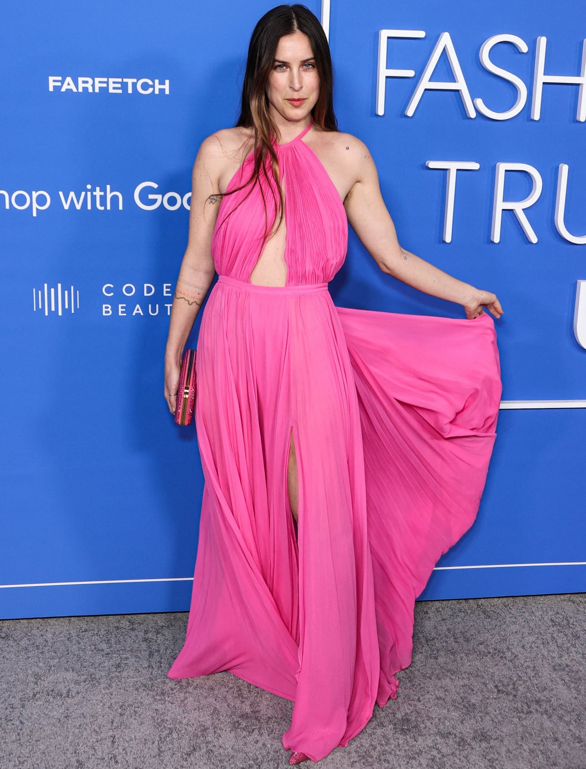 Scout LaRue Willis showing off her Barbie pink gown at the star-studded event