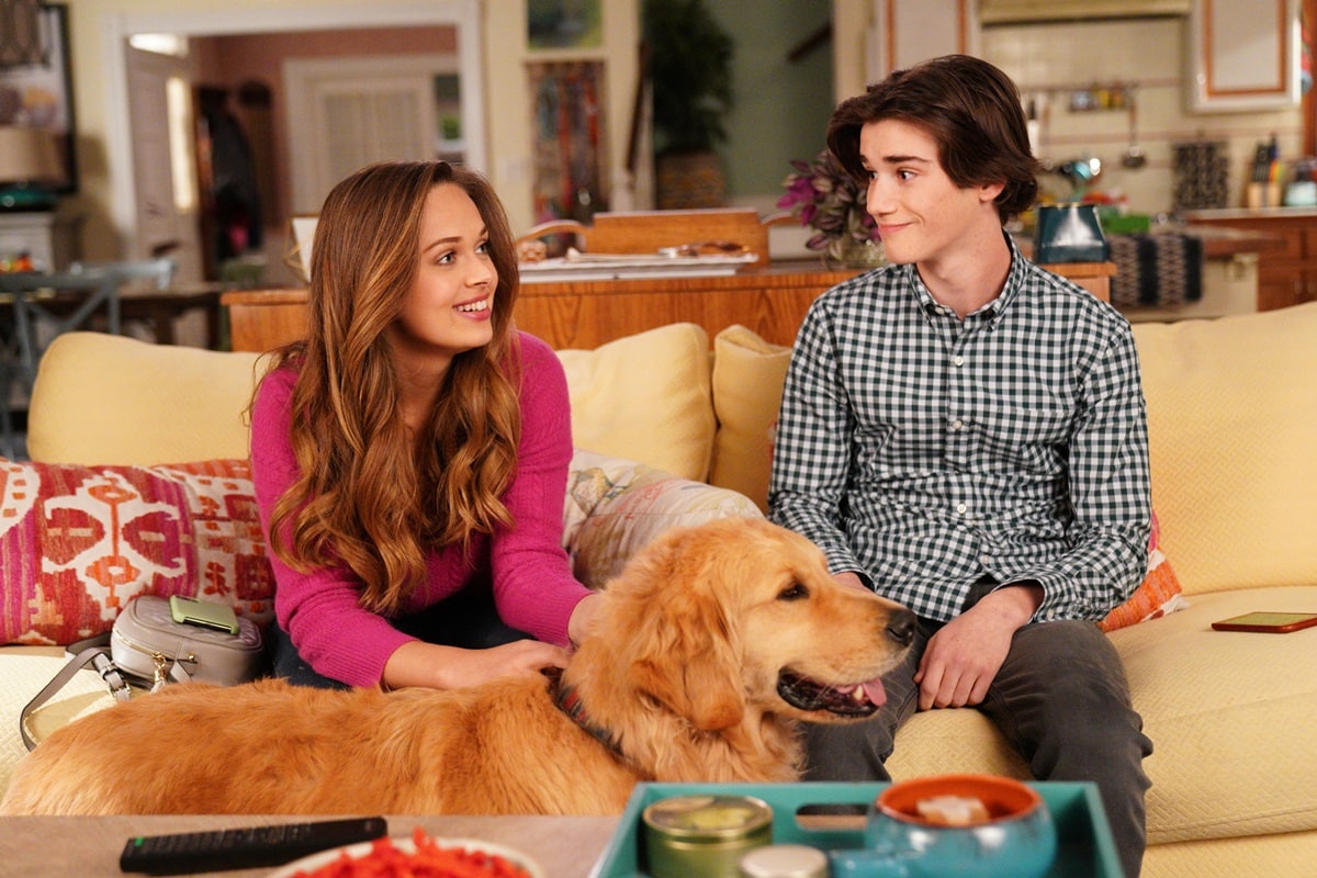 Daniel DiMaggio as Oliver Duke Ott and Alyssa Jirrels as Audra in "How Oliver Got His Groove Back," the twelfth episode of the fifth season of the American television sitcom American Housewife
