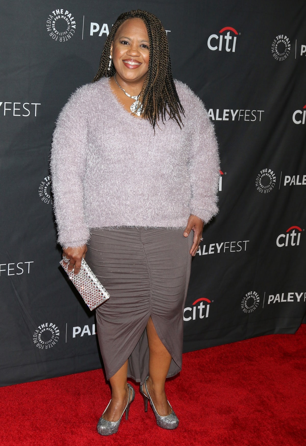 Chandra Wilson stands at a height of 5 feet (152.4 cm), which is slightly below the average height for a woman in the United States