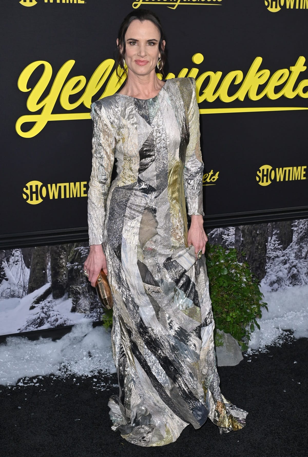 Juliette Lewis looked stunning in an Olivier Theyskens dress, styled by Dani + Emma, at the season 2 world premiere of Showtime's "Yellowjackets"
