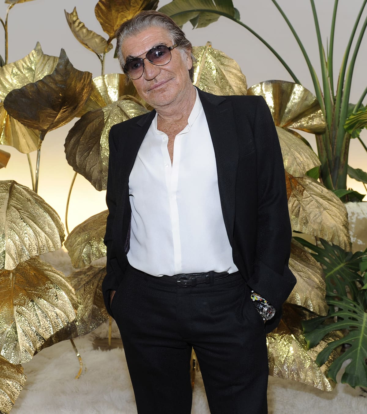 Following his return to the brand in 2014 as the menswear Creative Director, Roberto Cavalli approached Investcorp as a potential buyer of his stake in his fashion brand