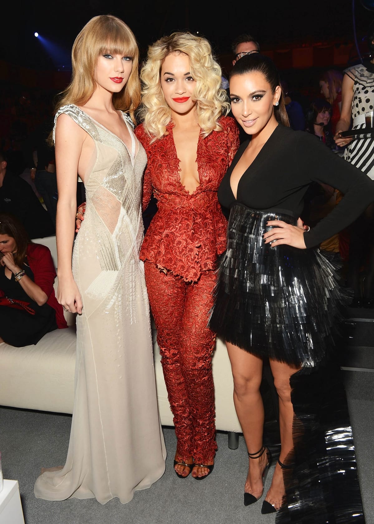 Taylor Swift is considerably taller than both Kim Kardashian, who is 5 feet 2 inches tall (157.5 cm), and Rita Ora, who stands at 5 feet 5.5 inches (166.4 cm)