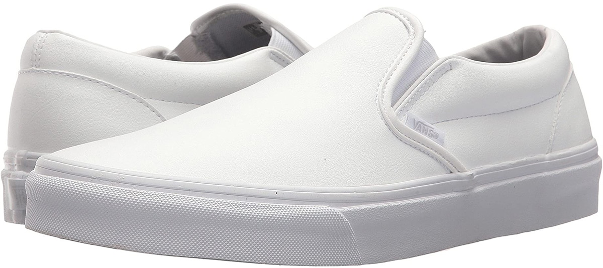 A beloved and enduring style, the Vans Classic Slip-On showcases a relaxed and casual profile, accentuated by a padded collar and footbed, while its gum rubber vulcanized outsole provides exceptional grip, making it the ultimate choice for comfort and traction