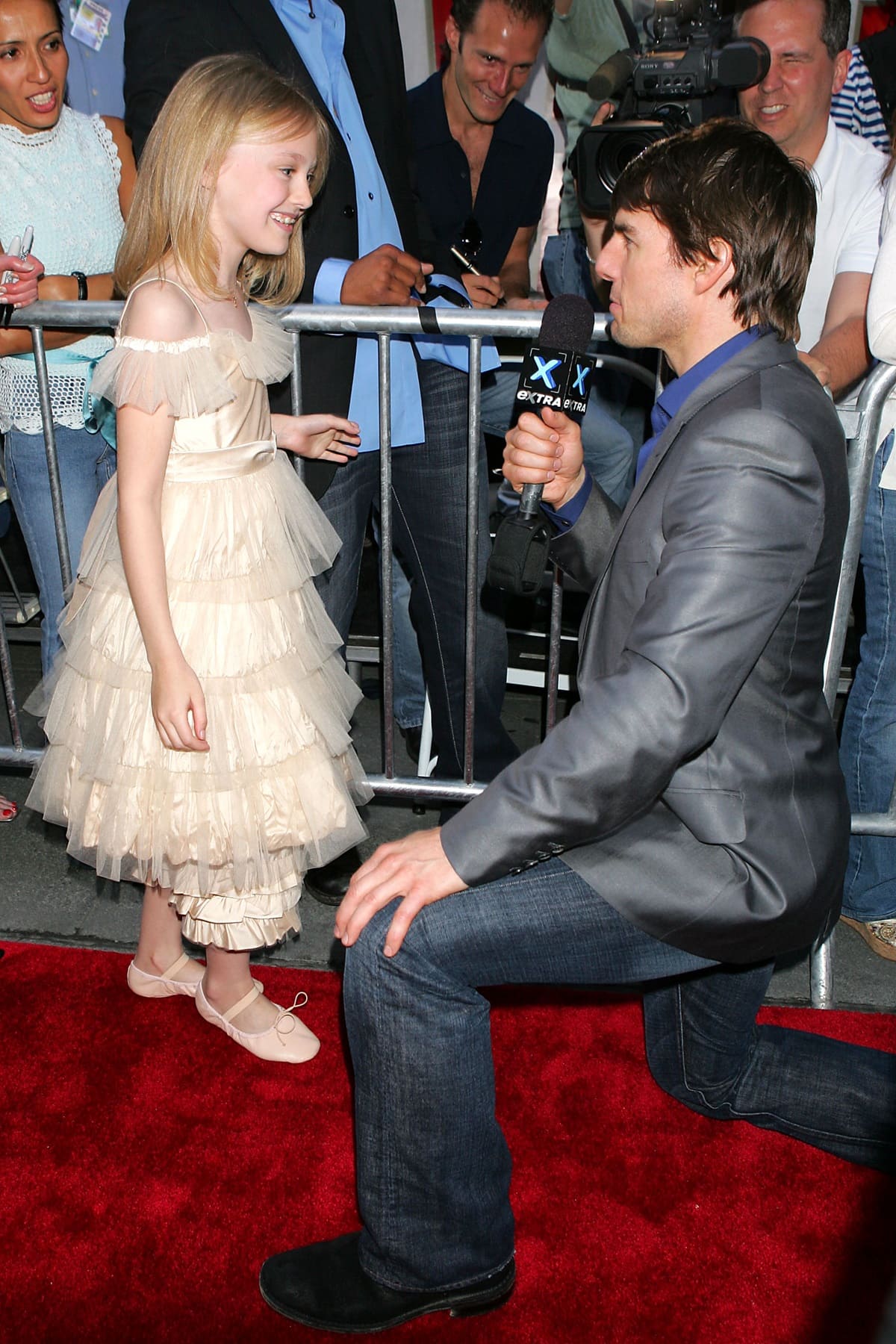 Tom Cruise and Dakota Fanning formed a close friendship during their time working together on "War of the Worlds," fostering a deep bond rooted in respect and admiration that extends beyond their on-screen roles